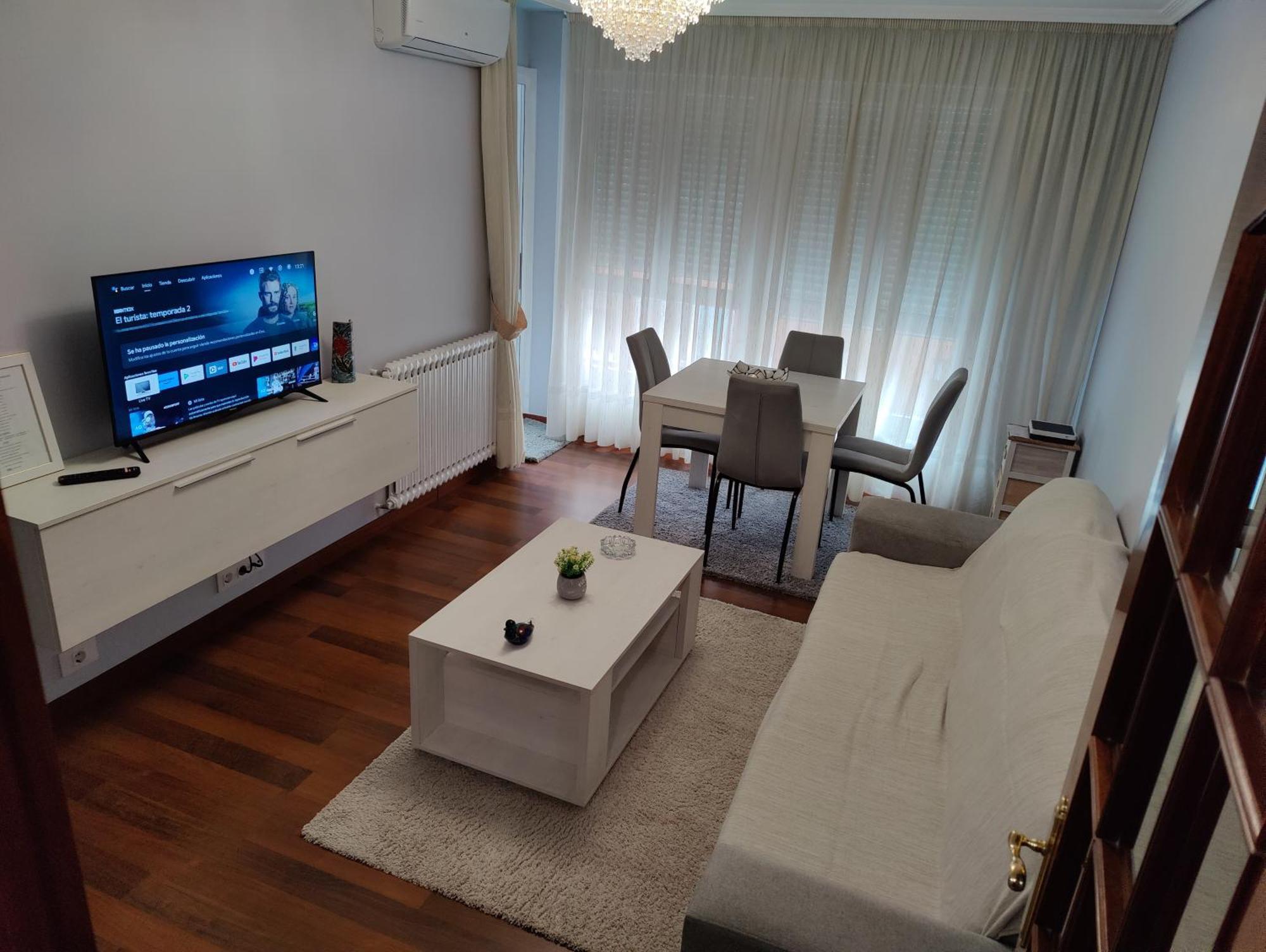 Apartamento Turístico Menéndez Pelayo -Vigo Exterior foto